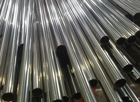 304不銹鋼管表面黑了要怎么辦？